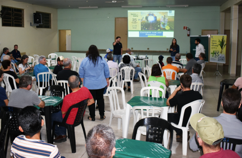 Copercana reúne produtores rurais em Santa Cruz da Conceição 